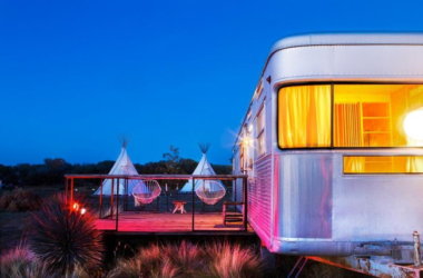 12 Amazing Retro-Chic Trailer Park Resorts to Stay in 2020