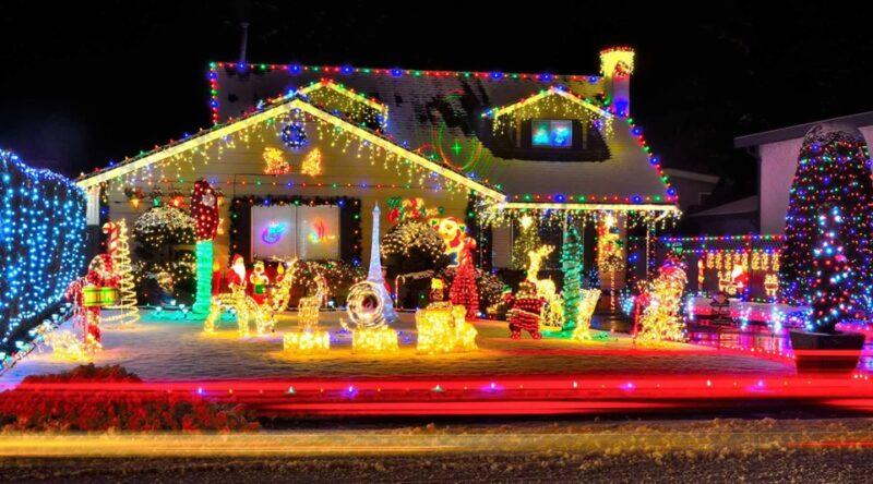 10 Ways Americans Can Cut Monthly Bills Starting Today Christmas LED Lights