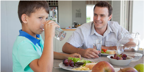 Drinking water after candies