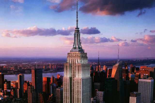 Seven Wonders to Visit in the United States Empire State Building