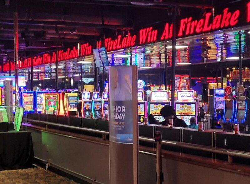 What Makes FireLake Casino A Popular Gaming Spot? FireLake Casino Floor