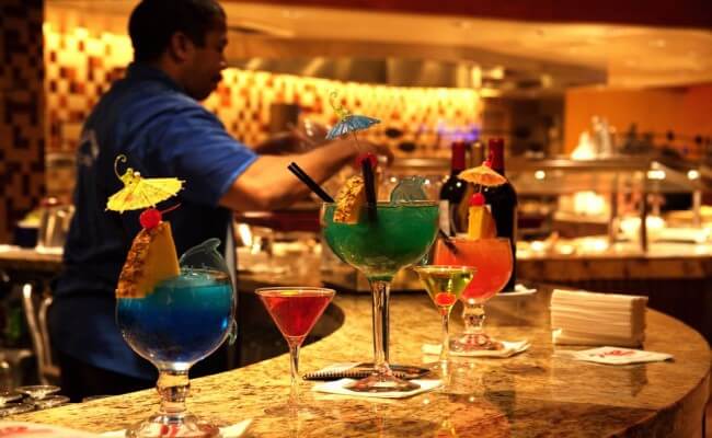 Get Free Cocktails at the Casino