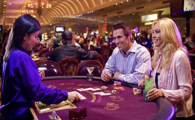 Pelajari permainan kasino gratis di Vegas