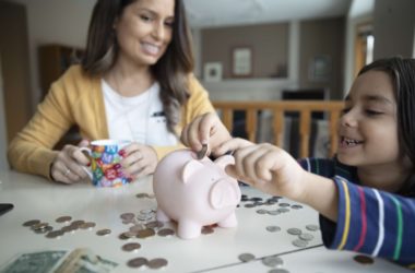 Make kids save money