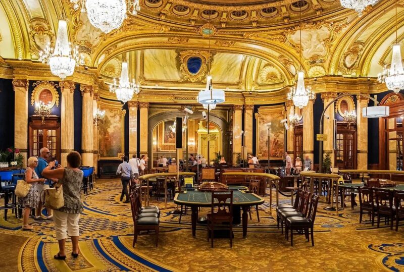 Permainan kasino Monte Carlo untuk dimainkan