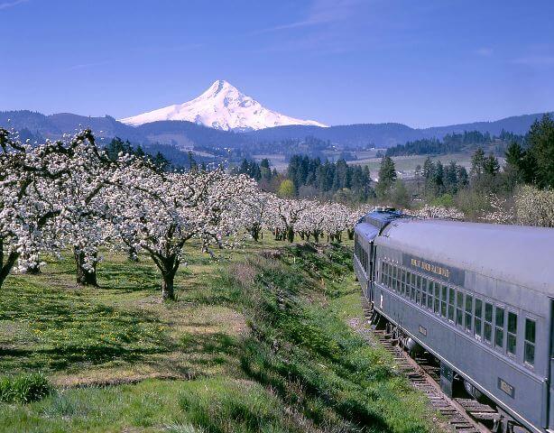 Kereta Api Gunung Hood, Oregon