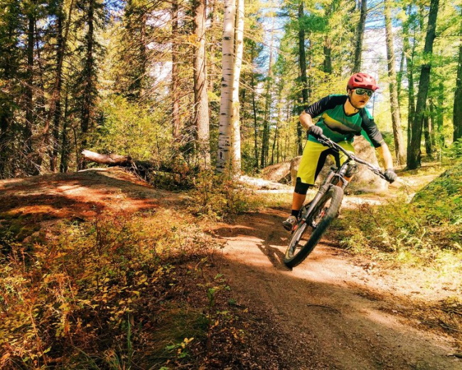 Mountain Bike at Buffalo Creek.pg