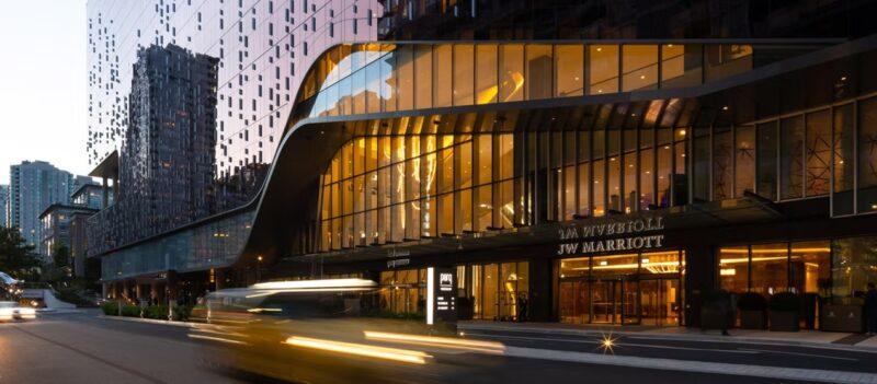 Weekend Fun: Best Places to Play Slots in Vancouver, Toronto, and Montreal Parq Casino