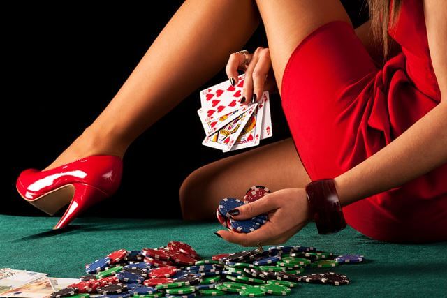 Select Lines is where you can play up to 50 paylines per spin
