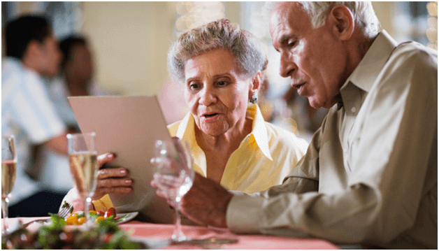 Senior Citizens Discounts and Deals to Grab Discounts at restaurants