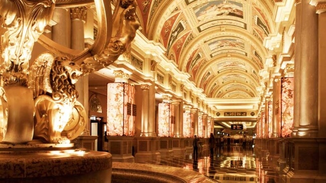 6 Best Family Casino Entertainment in Macau The Venetian Cotai