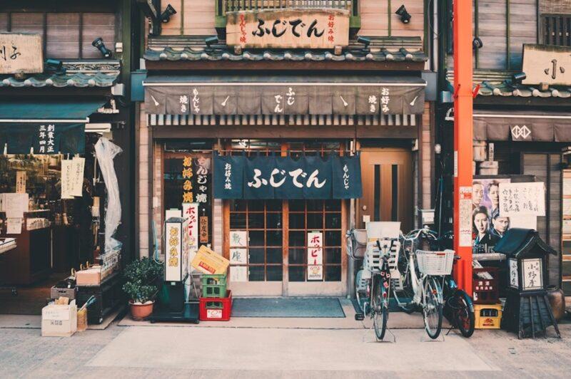 Top 10 Cities to Visit for the Best Food Tokyo Food Court