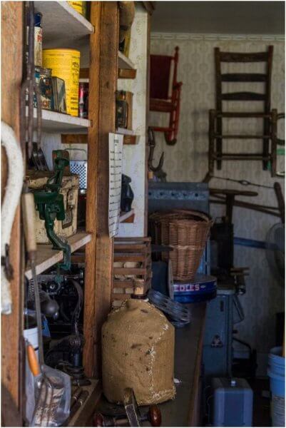 10 Requisite Ways to Save Money declutter your home